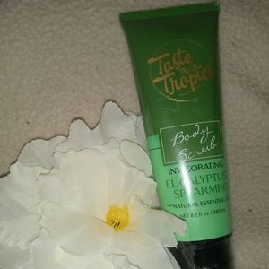 Taste the Tropics / Body Scrub